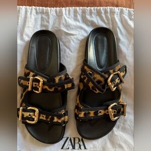 Brand New With Tags Zara Animal Embossed Leather Slides